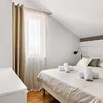 Villa Grazia By Guide *