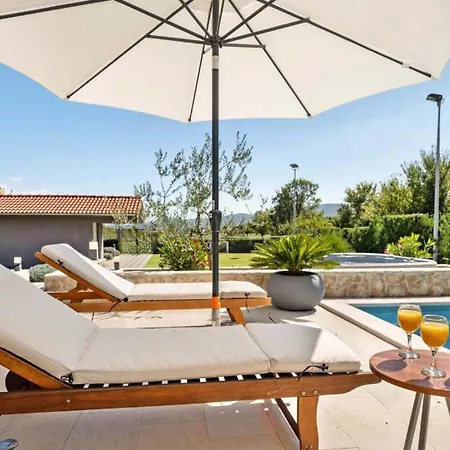 Grazia By Guide * Siveric