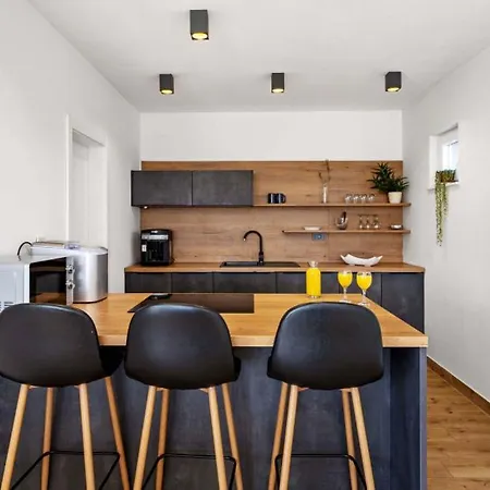 Grazia By Guide * Siveric