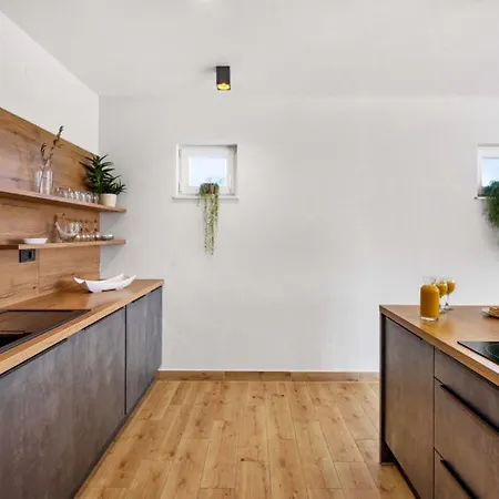 Grazia By Guide Siveric