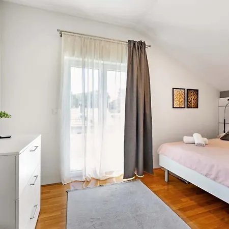 Grazia By Guide Siveric