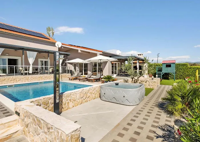 Grazia By Guide Villa